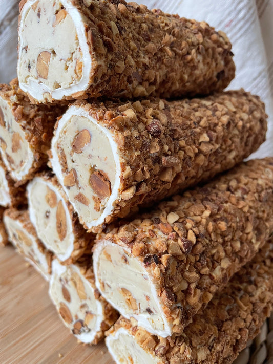 Mega Badem Kremalı Sarma Türk Lokumu - 500gr